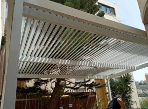 פרגולה חשמלית